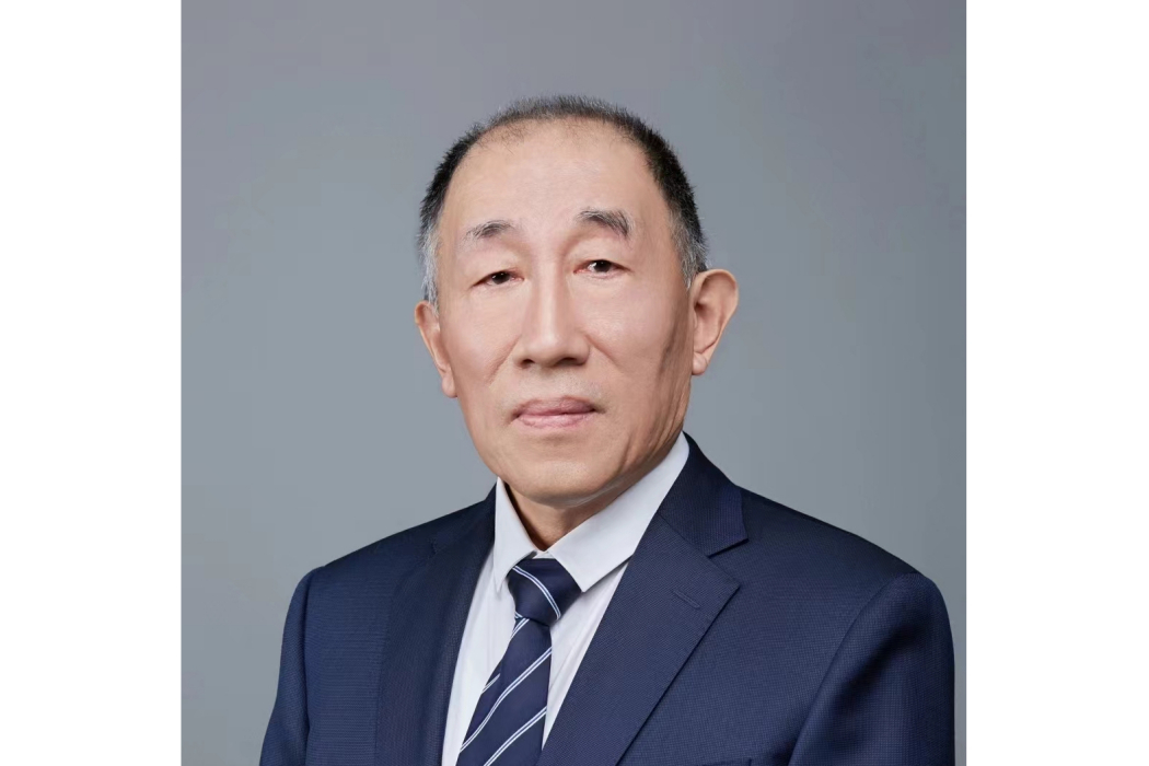 於江(太原市揚帆學校首席數學教師) 於江(太原市揚帆學校首席數學教師)