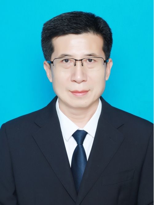 張立明(山東省濟南市濟陽區公路事業發展中心主任) 張立明(山東省濟南市濟陽區公路事業發展中心主任)