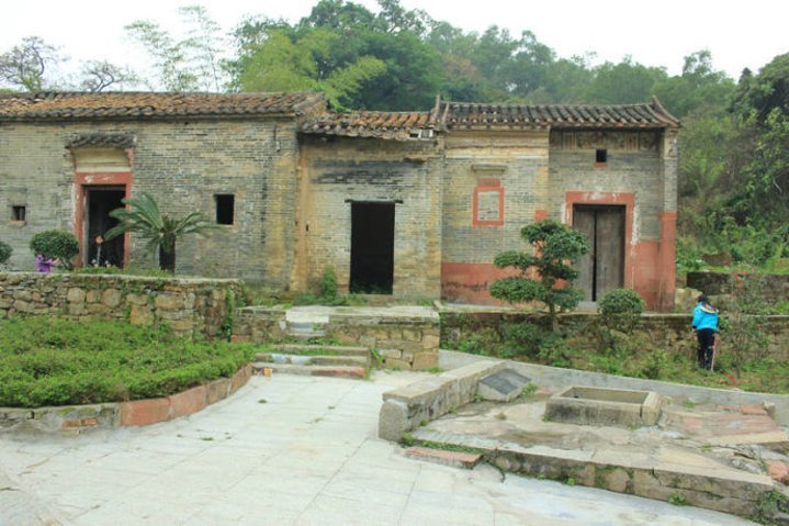 逕聯村 逕聯村