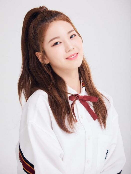 新井彩花 新井彩花