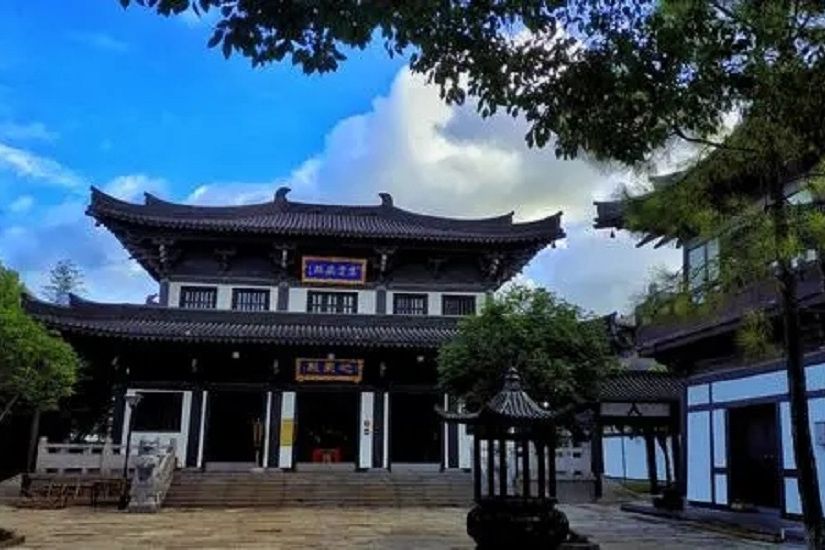精嚴講寺 精嚴講寺