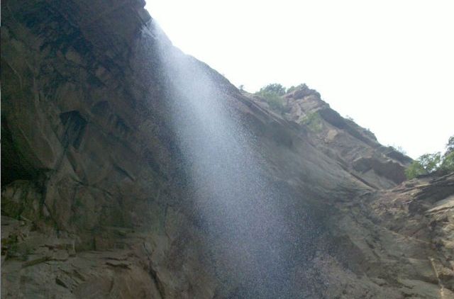 千尺珍珠瀑風景區