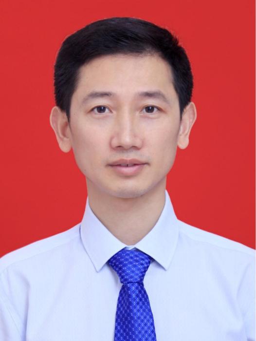 萬凱(國家稅務總局眉山市稅務局黨委委員、紀檢組組長) 萬凱(國家稅務總局眉山市稅務局黨委委員、紀檢組組長)