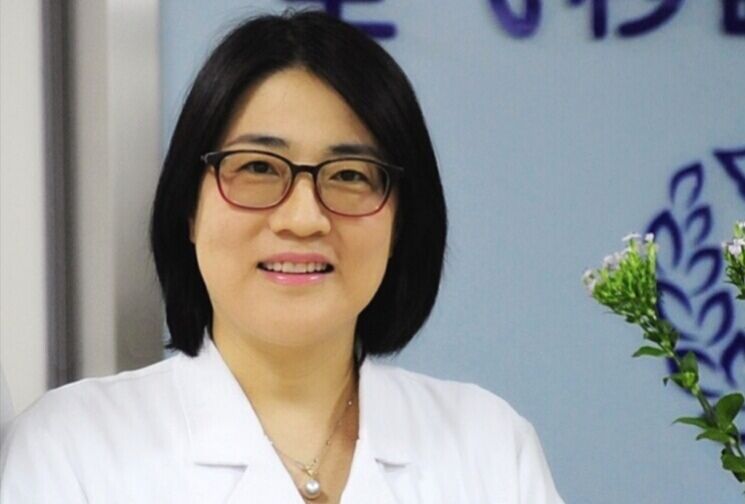 王聰(杭州市第一人民醫院眼科主任中醫師) 王聰(杭州市第一人民醫院眼科主任中醫師)