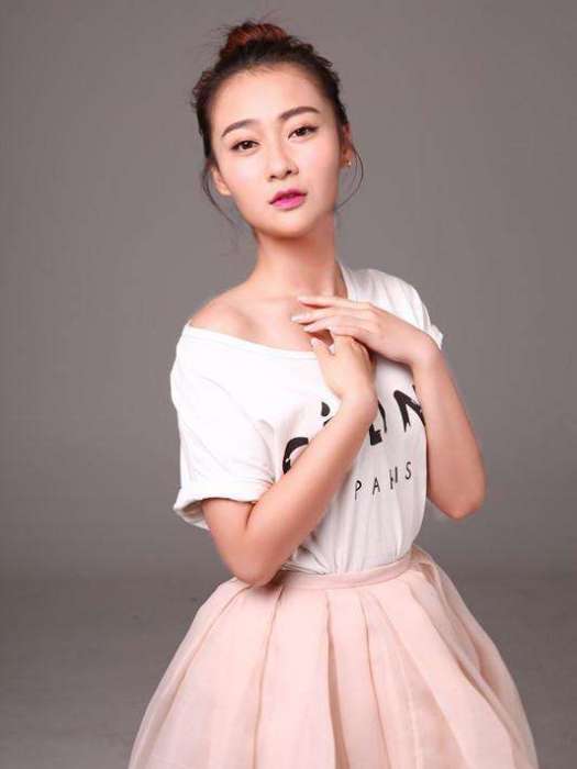 郝艾莉 郝艾莉