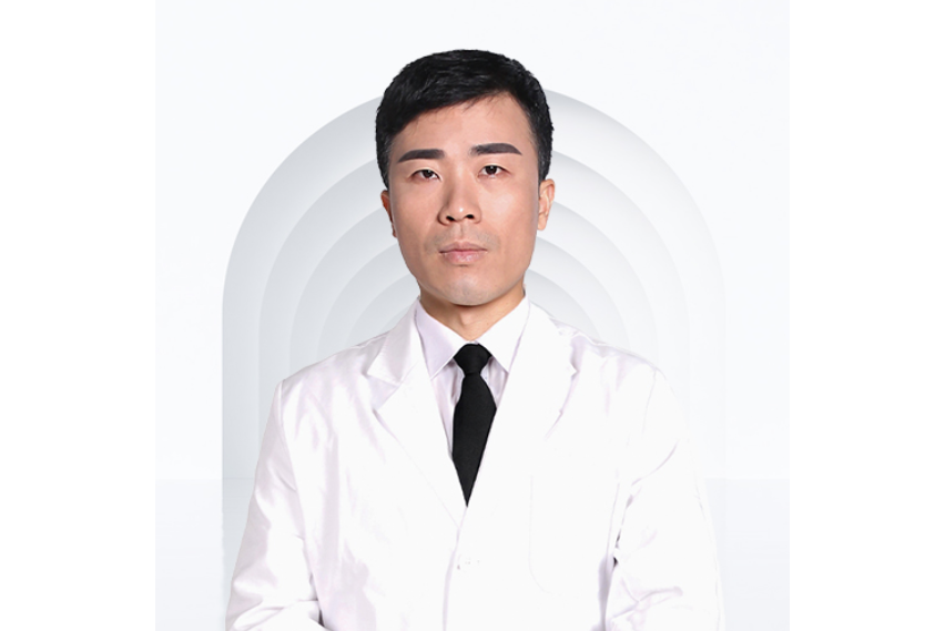 吳偉航