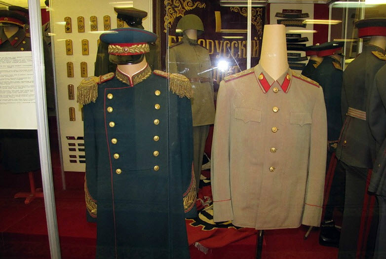 蘇聯大元帥禮服和常服