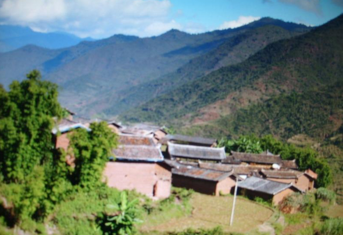 茨拉村 茨拉村