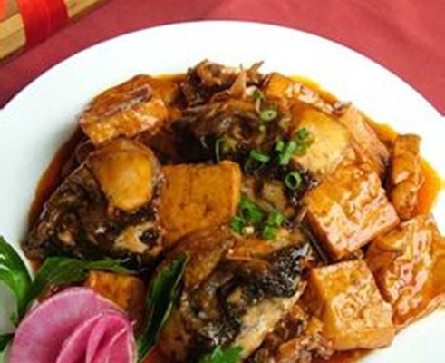 魚頭燒豆腐
