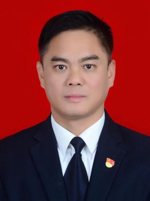 李傳軍(湖南省常德市武陵區退役軍人事務局副局長) 李傳軍(湖南省常德市武陵區退役軍人事務局副局長)