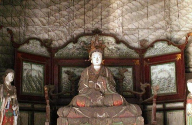 圖2 晉祠廟會祭祀的聖母塑像
