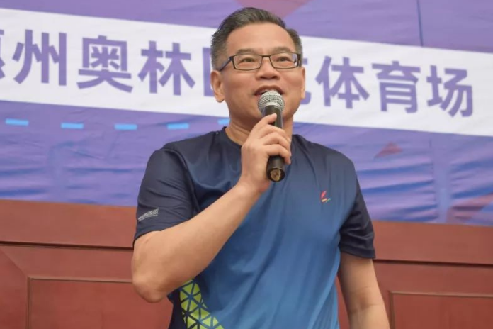 劉其(德賽電池董事長、德賽集團董事副總裁) 劉其(德賽電池董事長、德賽集團董事副總裁)