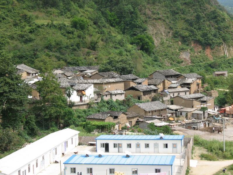 侯家箐村 侯家箐村