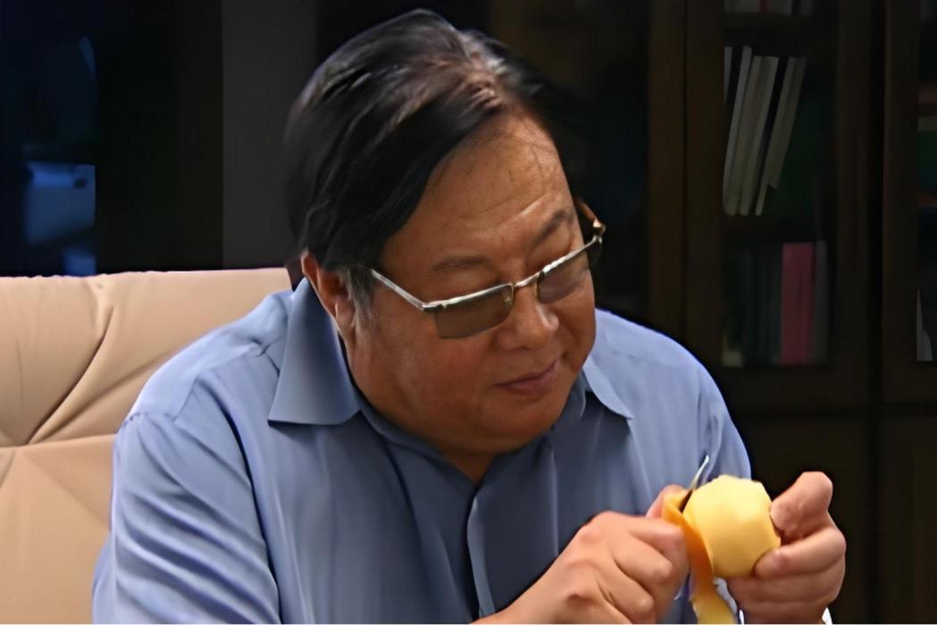 朱朋石 朱朋石