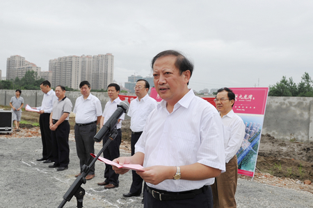 市長方桂林主持九龍灣城市綜合體開工儀式
