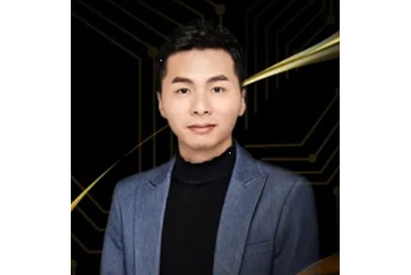 周聰偉 周聰偉