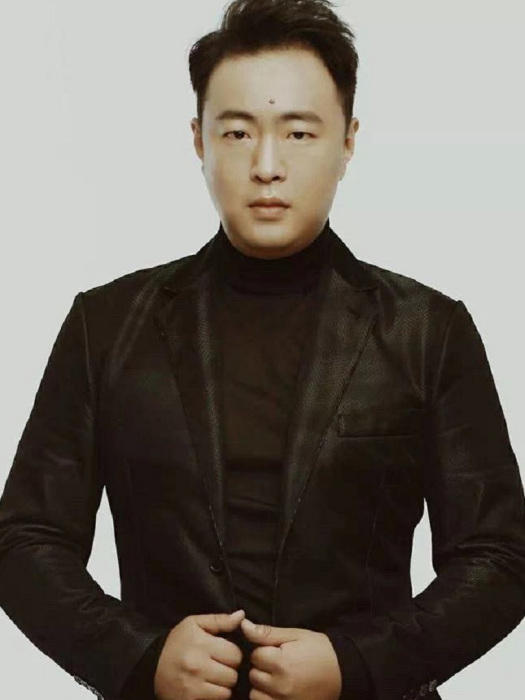 翌翔 翌翔