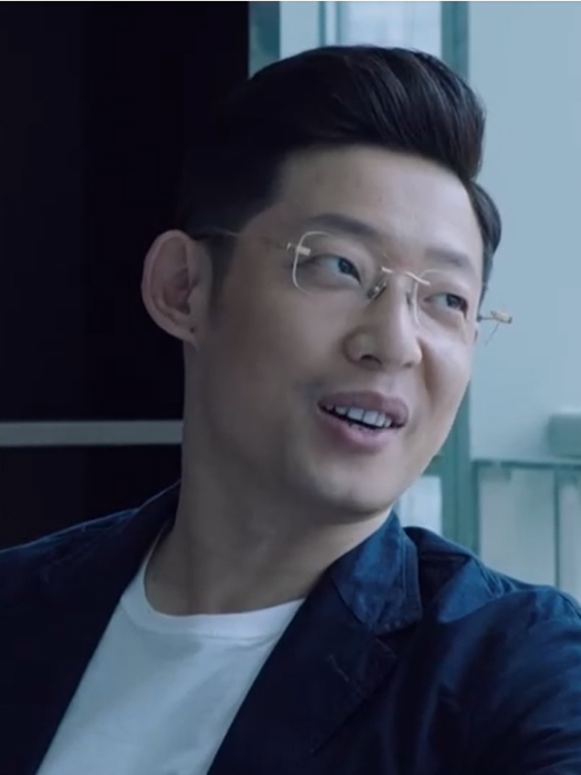 張楓(電視劇《青春之城》中的角色) 張楓(電視劇《青春之城》中的角色)