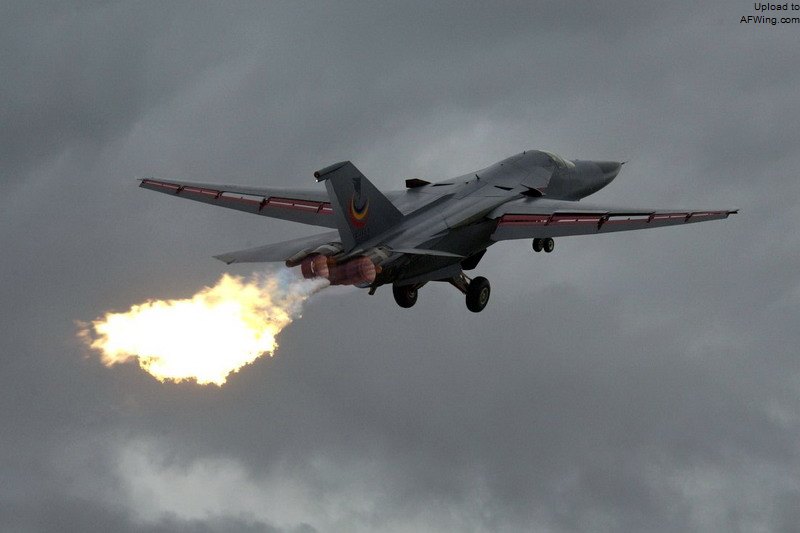 F-111戰鬥轟炸機