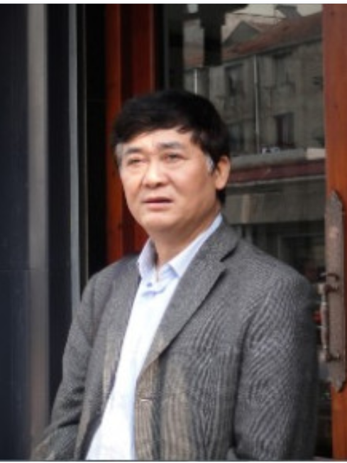郭家訓(中國美協湖北分會會員) 郭家訓(中國美協湖北分會會員)