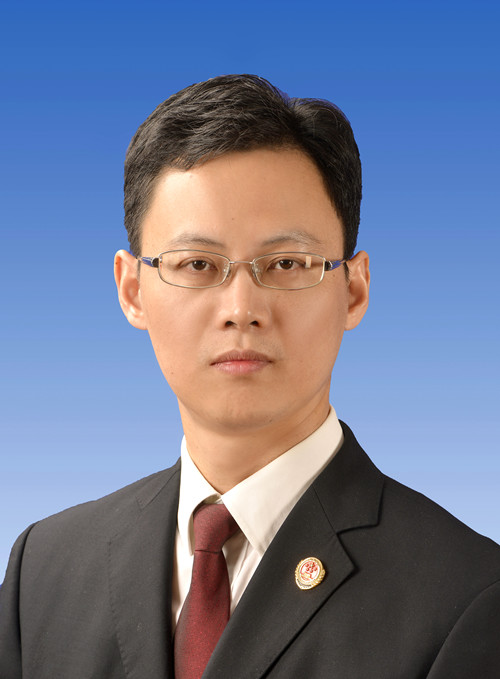 楊劍波(湖北省人民檢察院黨組成員、政治部主任)