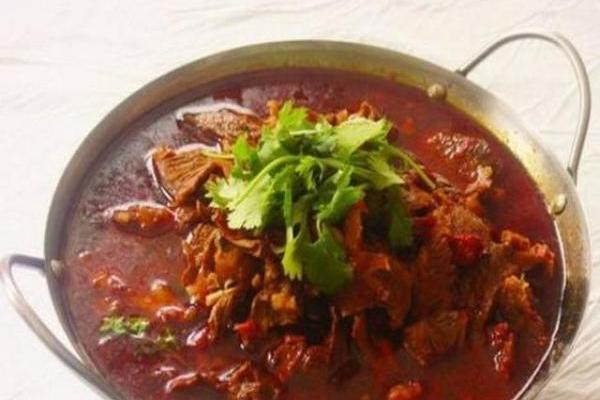 牛肉紅湯 牛肉紅湯