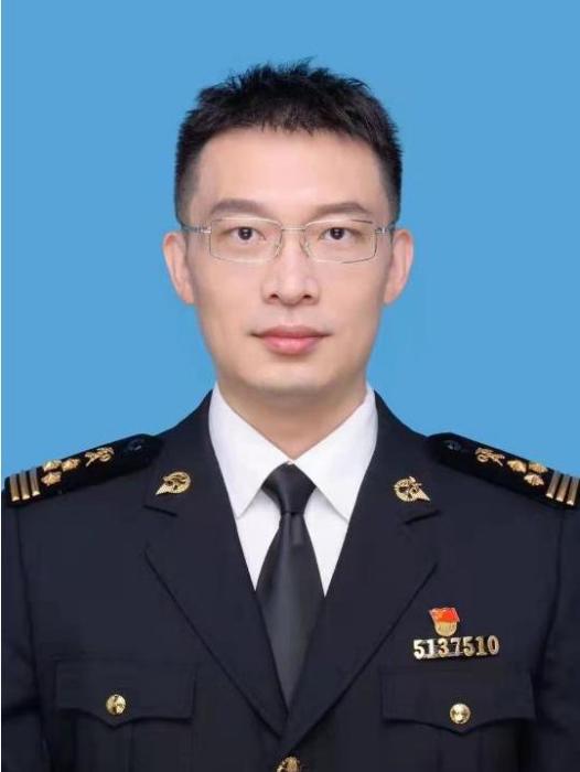 徐征(河南省三門峽市盧氏縣委常委,縣政府副縣長、黨組成員) 徐征(河南省三門峽市盧氏縣委常委,縣政府副縣長、黨組成員)