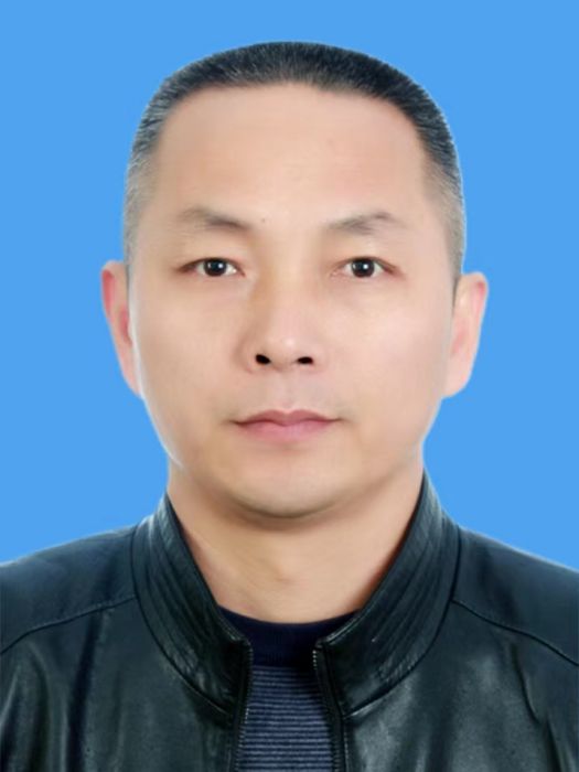 林亞平(福建省福州市科技局黨組成員、三級調研員) 林亞平(福建省福州市科技局黨組成員、三級調研員)