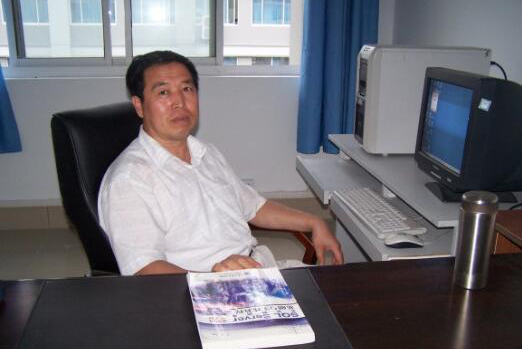劉金嶺(天津財經大學珠江學院教授) 劉金嶺(天津財經大學珠江學院教授)