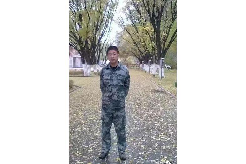 薛國寧(渭南市公安局臨渭分局站南派出所輔警) 薛國寧(渭南市公安局臨渭分局站南派出所輔警)
