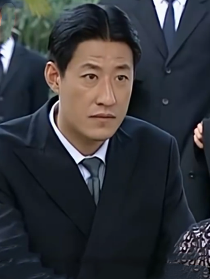 中村一郎(抗戰劇《特戰先鋒》中的角色) 中村一郎(抗戰劇《特戰先鋒》中的角色)