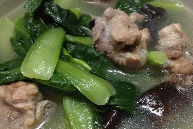 青菜骨頭湯 青菜骨頭湯