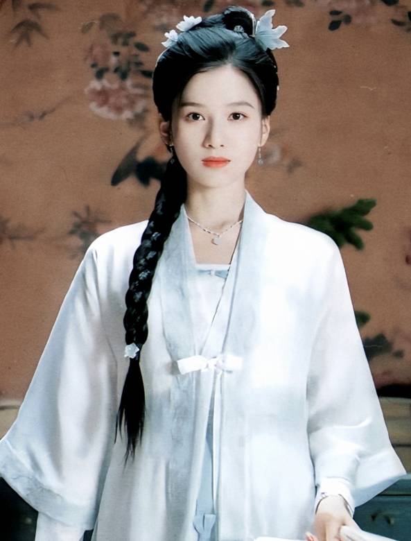 惜花芷(2024年胡一天、張婧儀主演的電視劇) 惜花芷(2024年胡一天、張婧儀主演的電視劇)