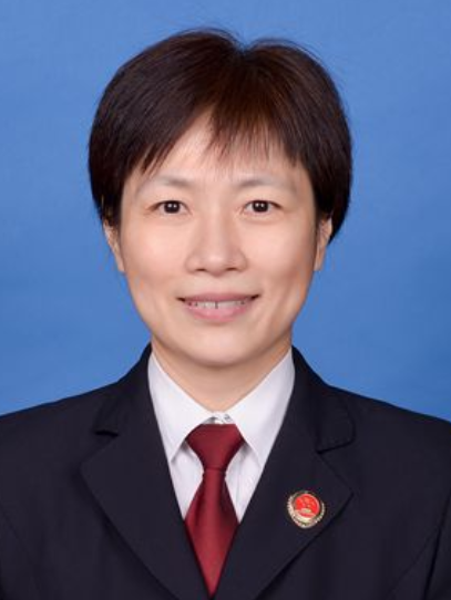 趙萍(上海市浦東新區人民檢察院黨組成員、派駐紀檢監察組組長)