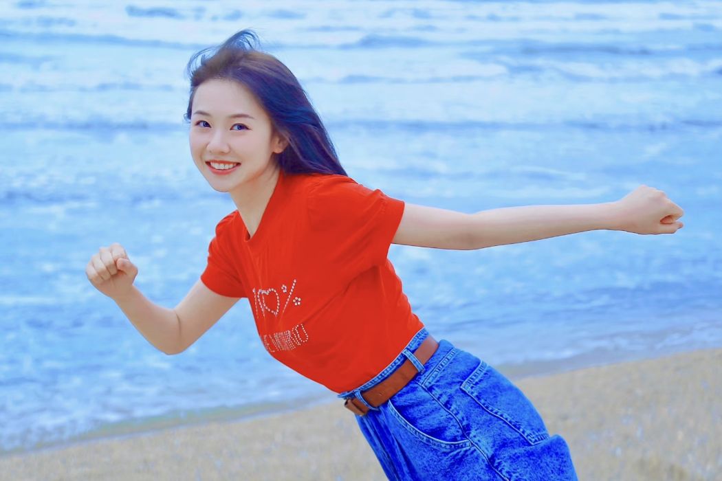 胡畔(中國內地女演員、編劇) 胡畔(中國內地女演員、編劇)