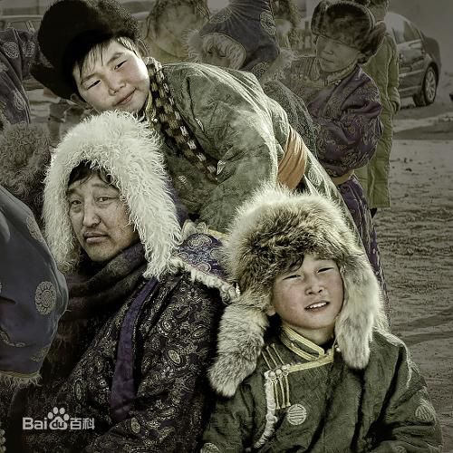 喀爾喀蒙古族
