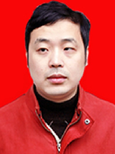 林建(四川省內江市威遠縣特殊教育學校工會副主席,盲班教師) 林建(四川省內江市威遠縣特殊教育學校工會副主席,盲班教師)
