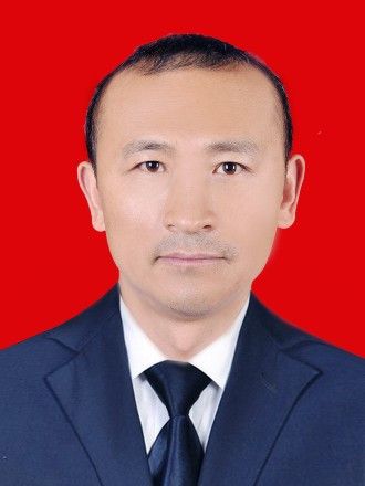 朱軍(鐘山區能源局(煤炭局)黨組書記、局長) 朱軍(鐘山區能源局(煤炭局)黨組書記、局長)