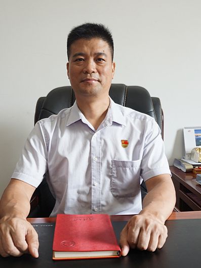吳永祥(廣西防城港市退役軍人事務局原副局長) 吳永祥(廣西防城港市退役軍人事務局原副局長)
