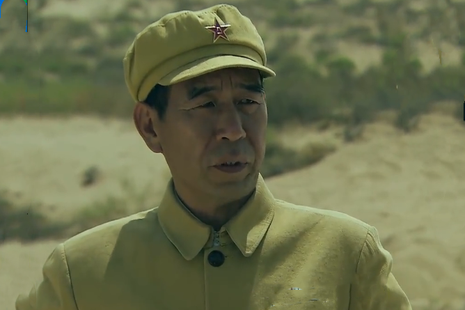 龍青(戰爭劇《從將軍到士兵》中的角色) 龍青(戰爭劇《從將軍到士兵》中的角色)