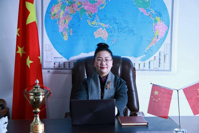 呂群英(南京中廷網路信息技術有限公司執行董事) 呂群英(南京中廷網路信息技術有限公司執行董事)