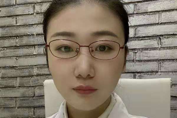 孔祥雯(濟南瑞麗醫療美容醫院執業助理醫師) 孔祥雯(濟南瑞麗醫療美容醫院執業助理醫師)