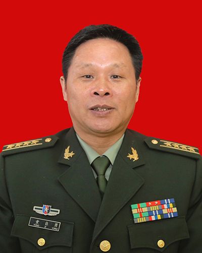 童自勇 童自勇