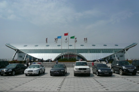 東勝機場