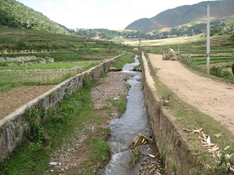 灌溉水渠