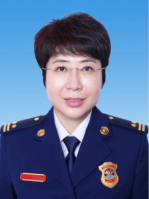 楊萍(天津市和平消防救援支隊政治委員) 楊萍(天津市和平消防救援支隊政治委員)
