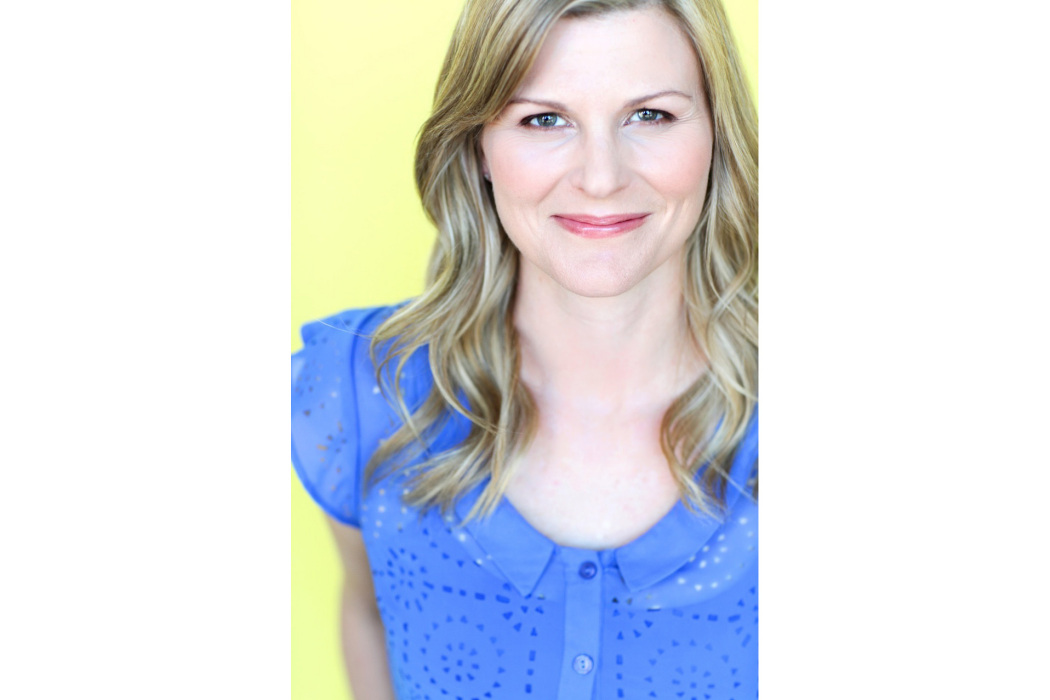 詹妮弗·羅伯遜(Jennifer Robertson) 詹妮弗·羅伯遜(Jennifer Robertson)