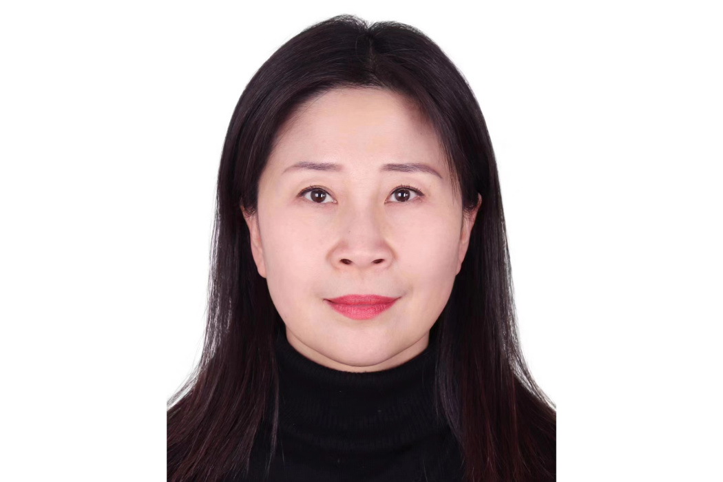 郭曉靜(台盟北京市朝陽區工委副主任委員,北京仁聚匯通信息科技有限責任公司副總裁) 郭曉靜(台盟北京市朝陽區工委副主任委員,北京仁聚匯通信息科技有限責任公司副總裁)