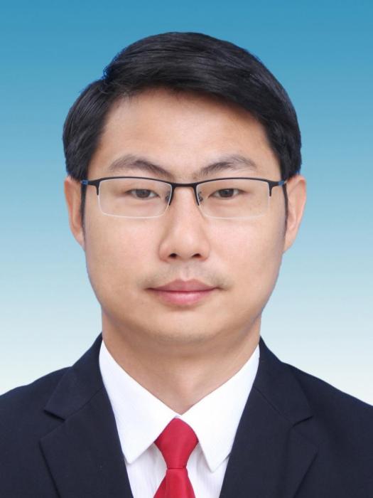 許峰(宜昌市夷陵區政府副區長、黨組成員) 許峰(宜昌市夷陵區政府副區長、黨組成員)