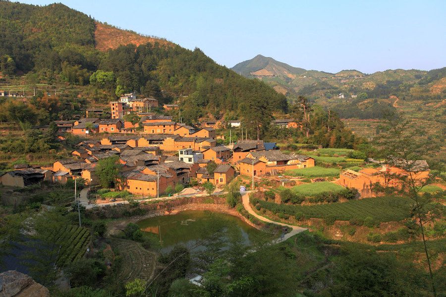 土戈寨村(雲南省紅河元陽縣新街鎮土戈寨村) 土戈寨村(雲南省紅河元陽縣新街鎮土戈寨村)